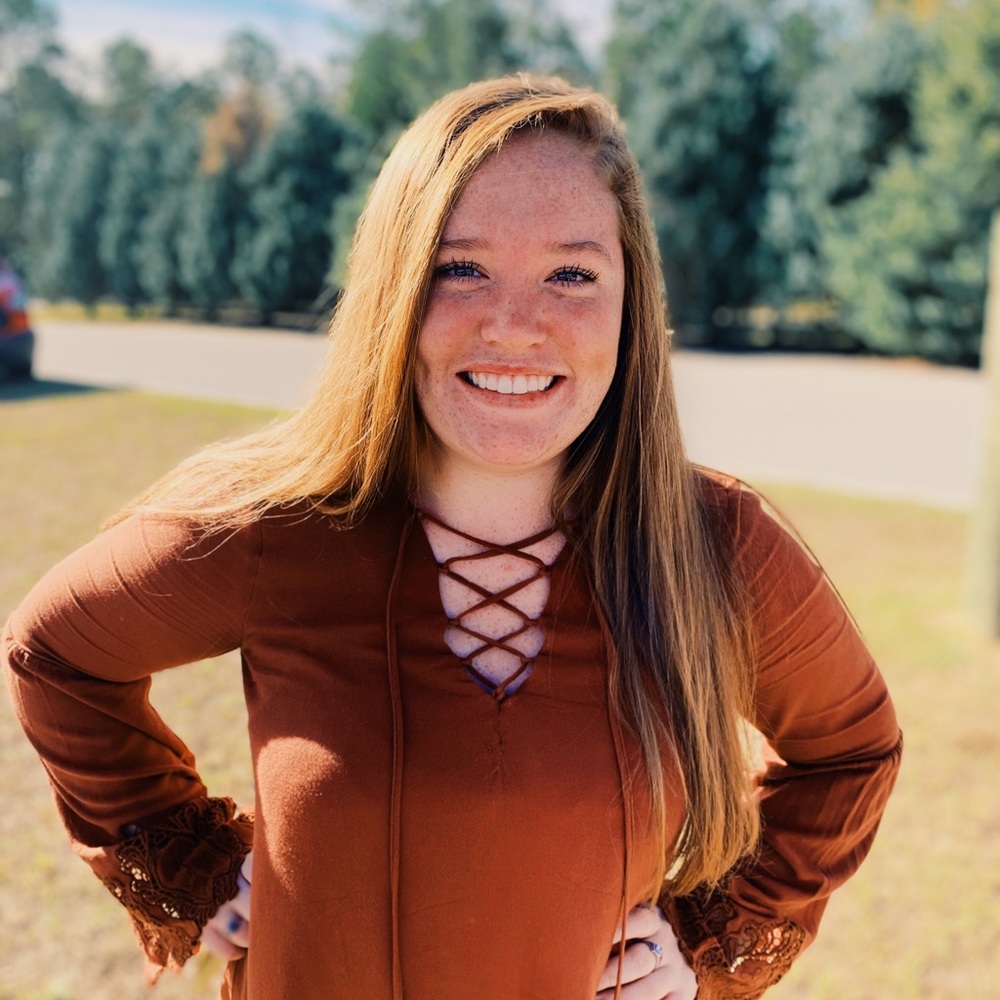 Meet your Posher, Maddie